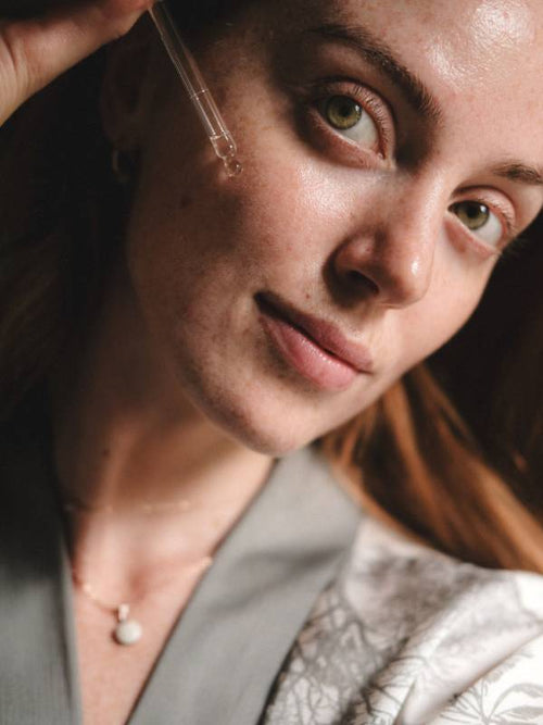 30ml Bakuchiol anti-aging serum bottle labeled squalane bakuchiol fragrance-free 100% vegan